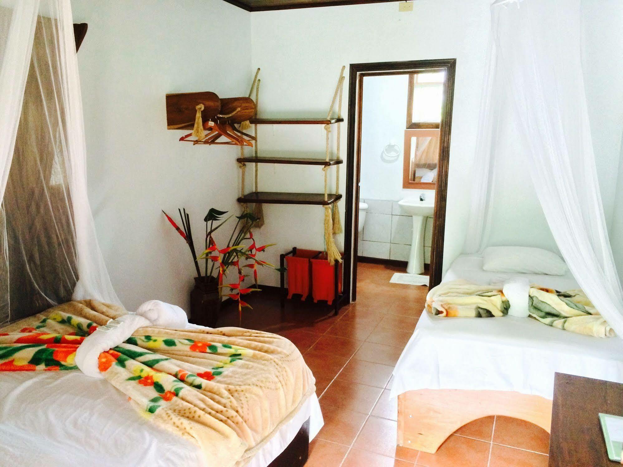 Hotel Catarata Rio Celeste Bijagua Kültér fotó