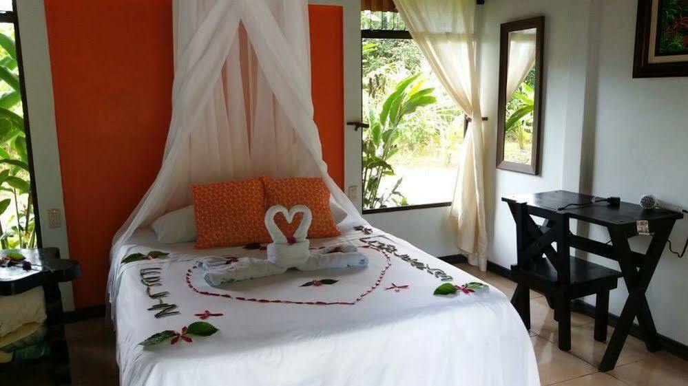 Hotel Catarata Rio Celeste Bijagua Kültér fotó